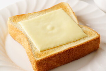チーズトースト