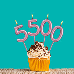 Number of followers or likes - Candle number 5500.