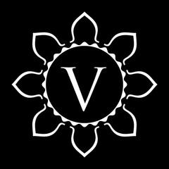 Fototapeta premium shield with wings