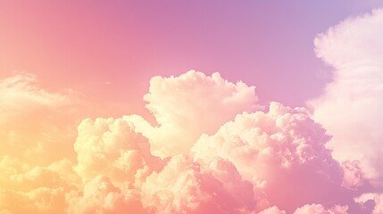 Fototapeta premium Pastel Sky: Dreamlike Cloudscape at Sunset