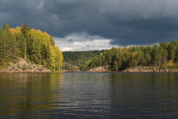 Fototapeta premium Lake Ladoga near the village Lumivaara on a sunny autumn day, Ladoga skerries, Lakhdenpokhya, Republic of Karelia, Russia