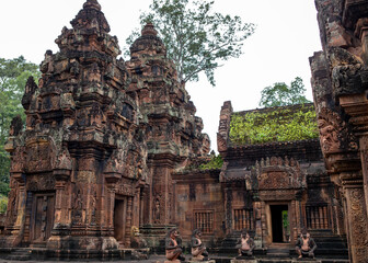 Naklejka premium Banteay Srei, the Citadel of Women, a red sandstone Hindu temple in Angkor, Cambodia