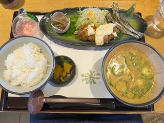 冷や汁とチキン南蛮定食