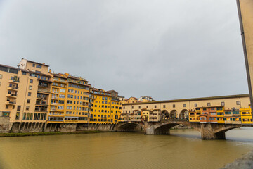Obraz premium View of the Ponte Vecchio in Florence, Italy