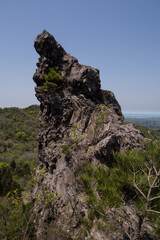 鳶岩