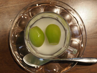 マスカットとヨーグルトのゼリー