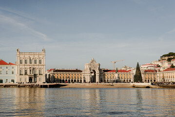 Naklejka premium Lisbon main Square and Christmas Tree seen from Tagus River