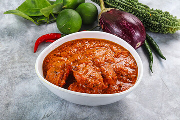 Indian cuisine - butter chicken with sauce