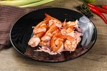 Shrimp cocktail with salad and sauce
