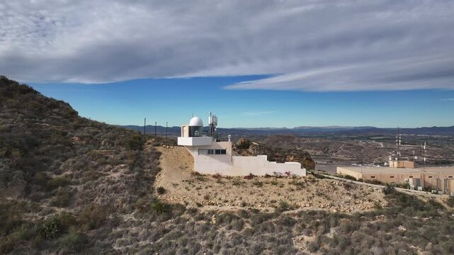 Faro de Moj&aacute;car en el Cerro del Moro Manco de Almeria, Andalucia, Espa&ntilde;a