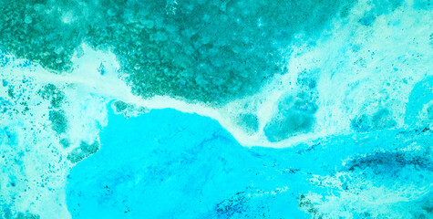 Gold, Texture, and Bold Colors in an Artistic Wallpaper