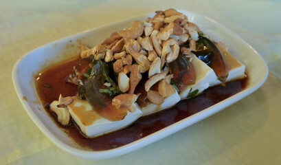 Soya, Tofu mit Nüssen, Tausendjährige Eier, Essen, Frühstück, Taiwan