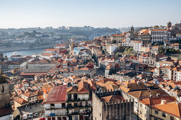 Obraz premium View of Porto rooftops on a sunny day