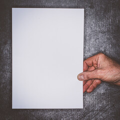 Leeres weißes Blatt Papier