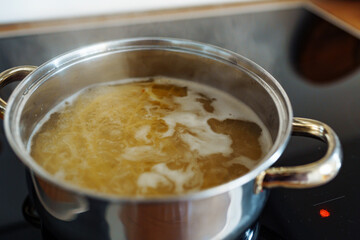 cooking spaghetti at home