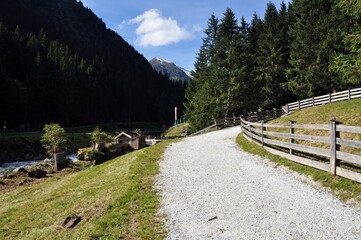 Wanderung zum Falbesoner Wasserfall