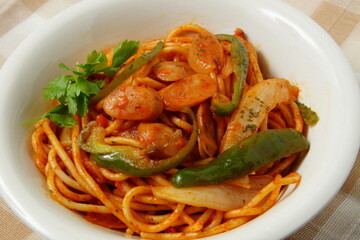 スパゲティ　ナポリタン