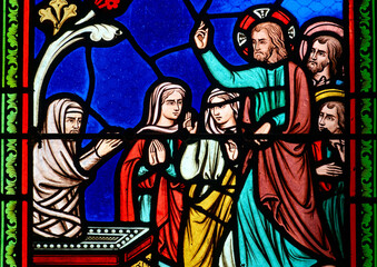 Fototapeta premium Stained glass (19th century) of Jesus Miracle: The Resurrection of Lazarus.