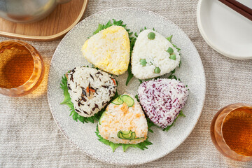 バラエティ豊富な手作りおにぎり