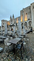 AVIGNON (Vaucluse)