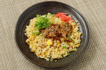 カルビ焼肉炒飯