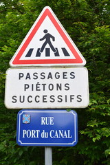 pedestrians crossing warning sign in France