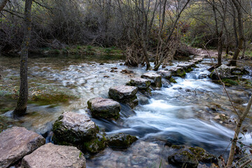 Piedras para el vadeo del rio Dulce