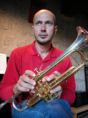 Suonatore di jazz con flicorno