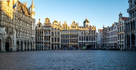 Fototapete Brüssel brussels belgium city street views on beautful spring day  © digidreamgrafix