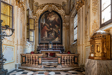 Milano, interno basilica Sant Ambrogio