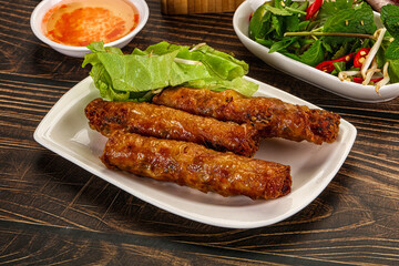 Fried Vietnamese spring roll with special sauce