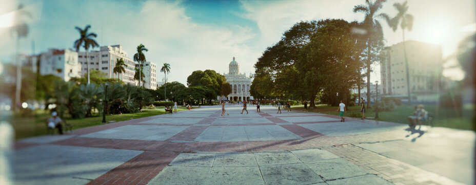 People in the courtyard in front of El Capitolio, Havana, Cuba.