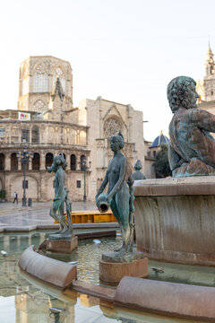 Turia Fountain Valencia Images – Browse 578 Stock Photos, Vectors ...