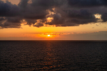 Obraz premium sunset over the sea