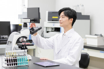研究室　開発　実験室　臨床検査　バイオテクノロジー　新薬