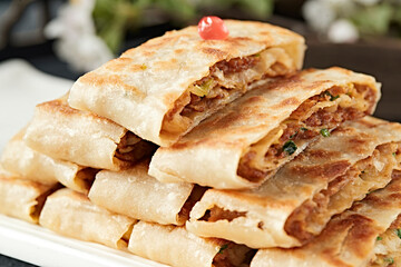 Delicious Xianghe beef pancakes