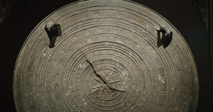 Chengdu, Sichuan, China. Chinese Magic Mirror Or Tlv Mirror. Is Name Given By Archaeologists To Type Of Bronze Mirror That Was Popular During Han Dynasty In China. Ancient Chinese Bronze Mirror. Wuhou