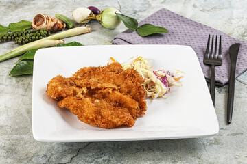 Tonkatsu fried cutlet with cabbage