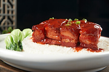 Braised pork belly with white rice
