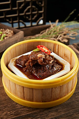 Hong Kong style steamed pork ribs