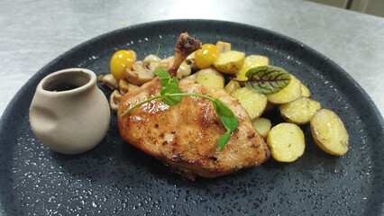 Oven-Roasted Chicken with Sautéed Mushrooms and Baby Potatoes in Gravy Sauce