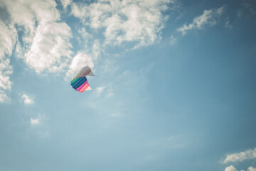 Drachen steigen lassen