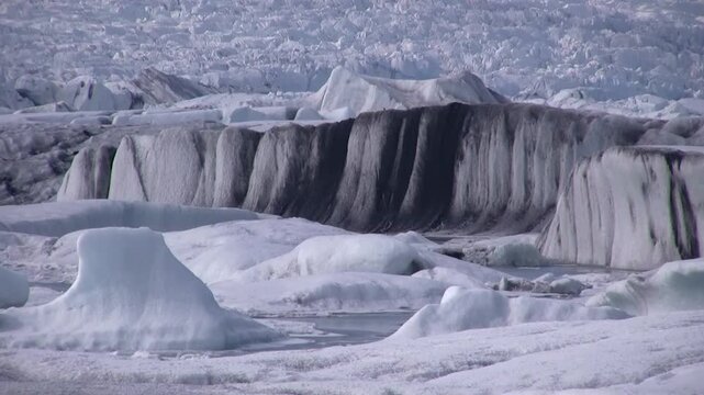 Gletscherlagune, Eissee mit Eisbergen, J&ouml;kuls&aacute;rl&oacute;n in Island