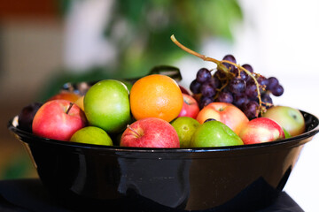 Bowl with fruit