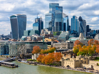 Fototapeta premium City of London skyscrapers and Tower of London, UK