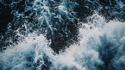 Turbulent Ocean Waves Creating Dynamic Splash and Foam Effects