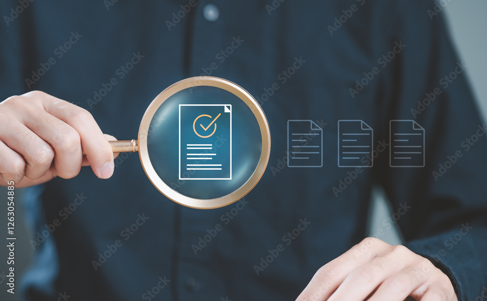 Poster document management, file search and auditing, folder data analysis.