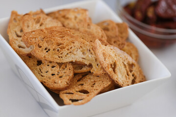 Dried bread