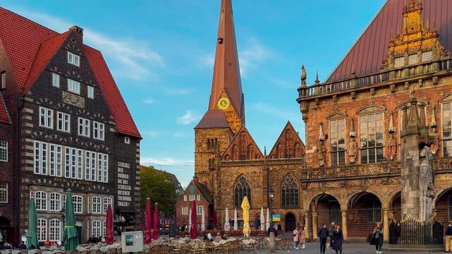 Market Square, Town Hall, Ronald's Cathedral and St. Peter's Cathedral in historic centre old town Free Hanseatic City Bremen Germany, October 6, 2024. High quality 4k footage