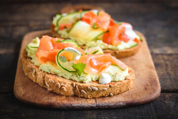 Salmon and cream cheese sandwich 